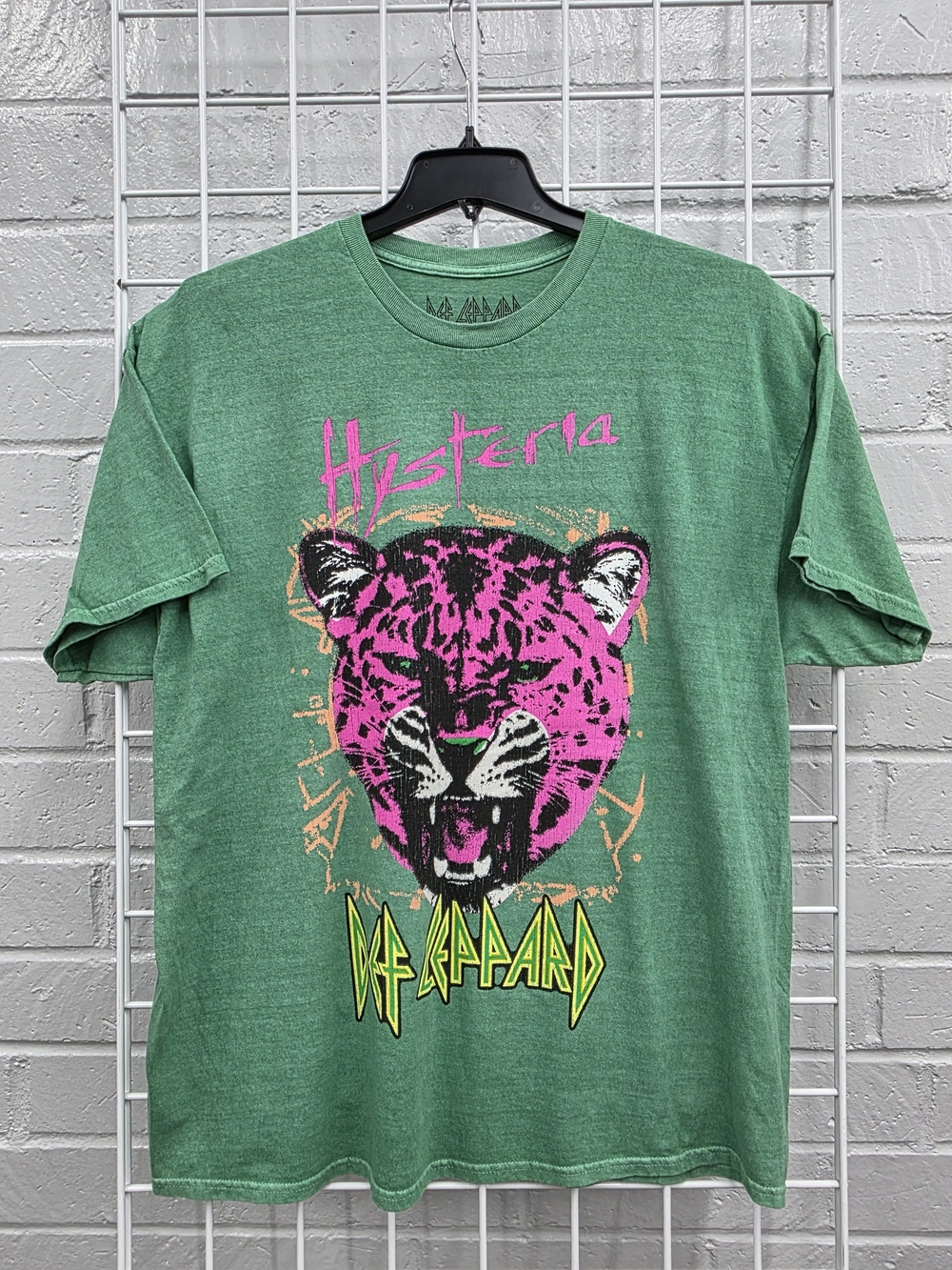 Green Short Sleeve Graphic Tee with Pink Tiger Print